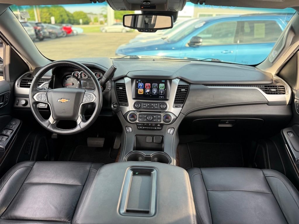 chevrolet tahoe 2019 1GNSKBKC7KR146763 image chevrolet tahoe 2019 1GNSKBKC7KR146763 image