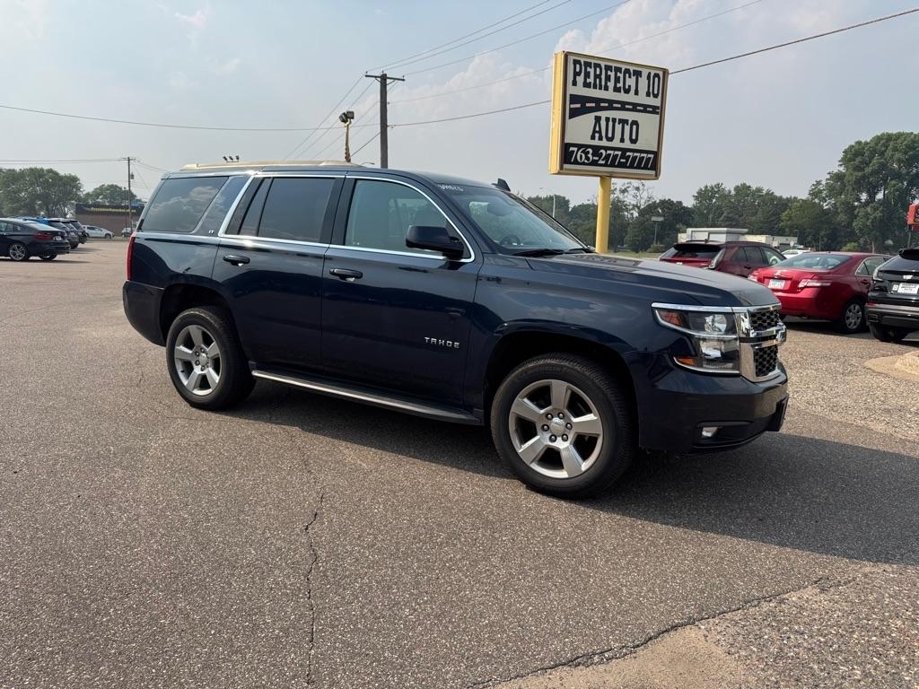 chevrolet tahoe 2019 1GNSKBKC4KR268013 image chevrolet tahoe 2019 1GNSKBKC4KR268013 image
