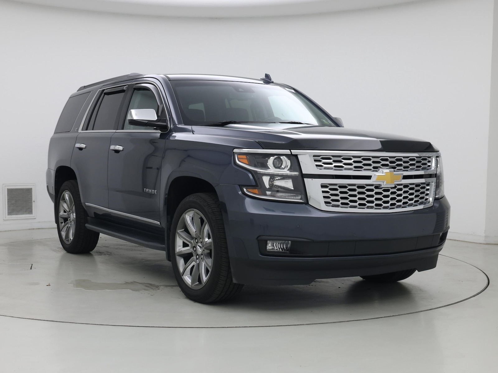 chevrolet tahoe 2019 1GNSKBKC4KR157249 image chevrolet tahoe 2019 1GNSKBKC4KR157249 image