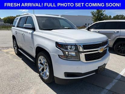 chevrolet tahoe 2019 1GNSKBKCXKR158616 image chevrolet tahoe 2019 1GNSKBKCXKR158616 image