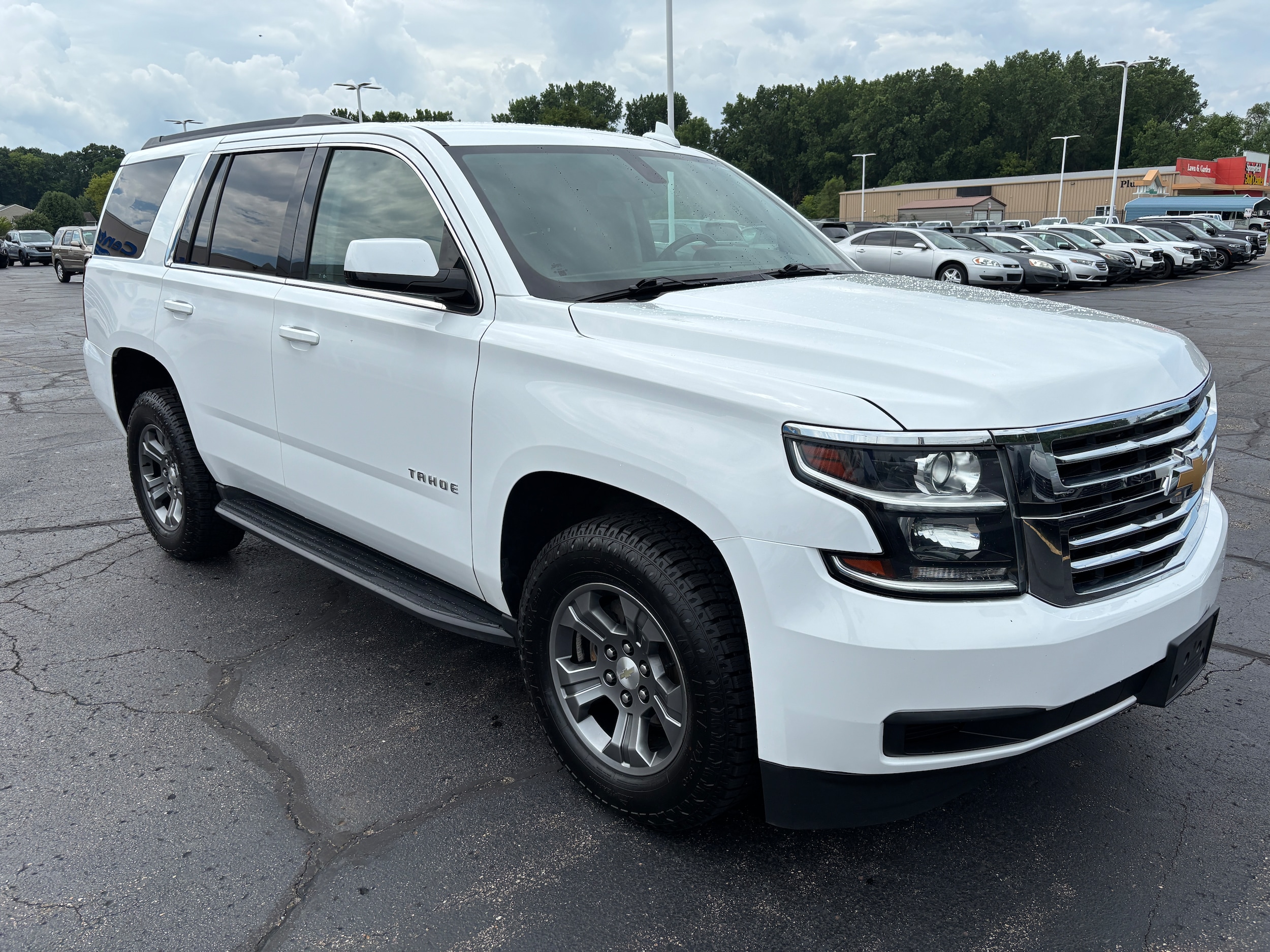 chevrolet tahoe 2018 1GNSKAEC8JR309330 image chevrolet tahoe 2018 1GNSKAEC8JR309330 image