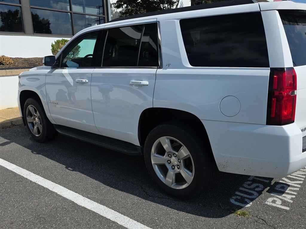 chevrolet tahoe 2018 1GNSKBKC4JR360043 image chevrolet tahoe 2018 1GNSKBKC4JR360043 image