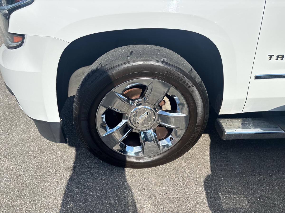 chevrolet tahoe 2018 1GNSKBKC6JR278783 image chevrolet tahoe 2018 1GNSKBKC6JR278783 image