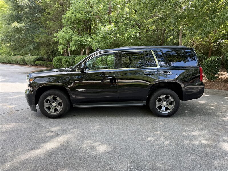 chevrolet tahoe 2018 1GNSKAKC7JR202208 image chevrolet tahoe 2018 1GNSKAKC7JR202208 image