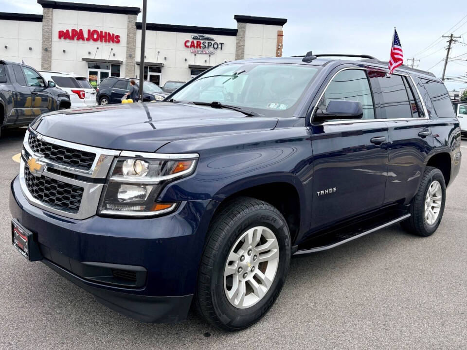 chevrolet tahoe 2018 1GNSKBKC2JR134003 image chevrolet tahoe 2018 1GNSKBKC2JR134003 image