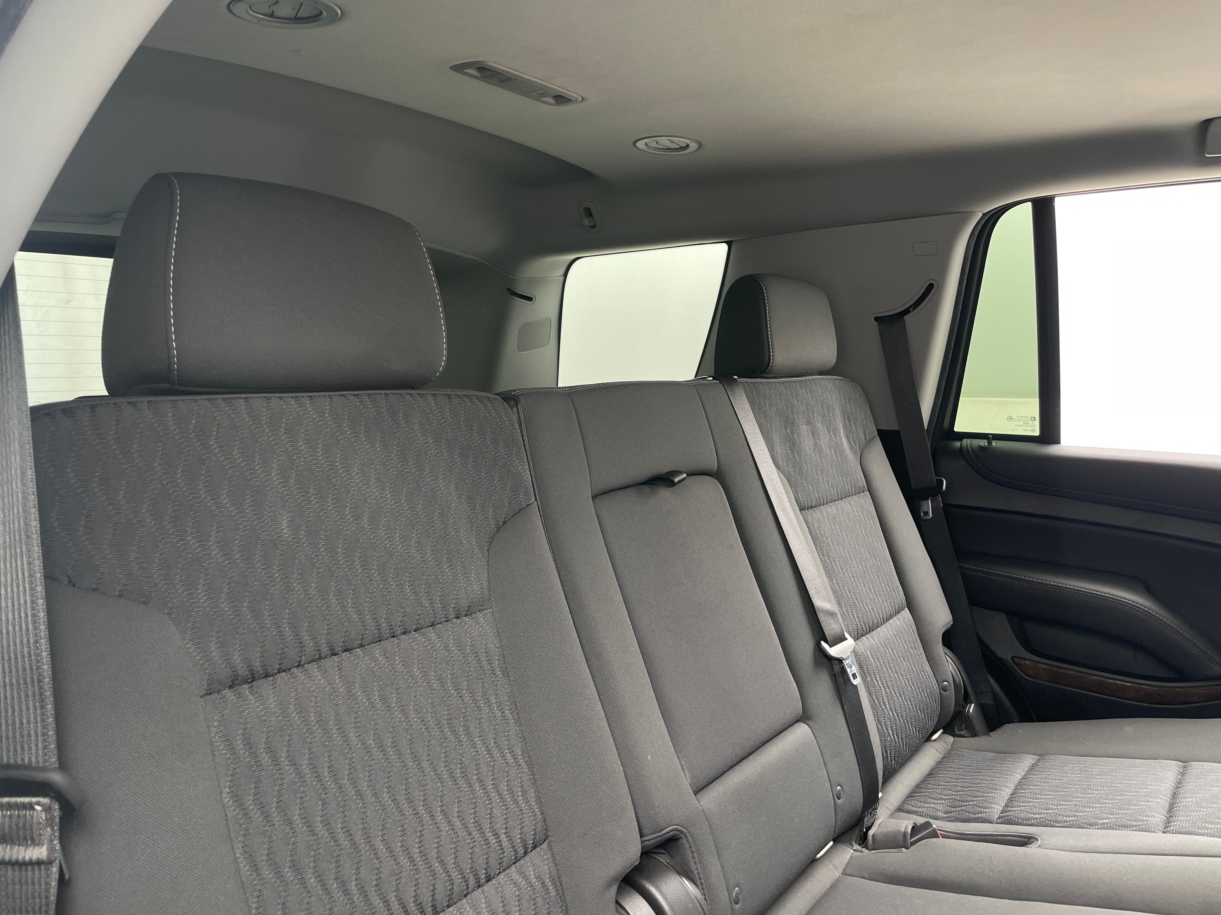 chevrolet tahoe 2018 1GNSKAKC0JR404386 image chevrolet tahoe 2018 1GNSKAKC0JR404386 image