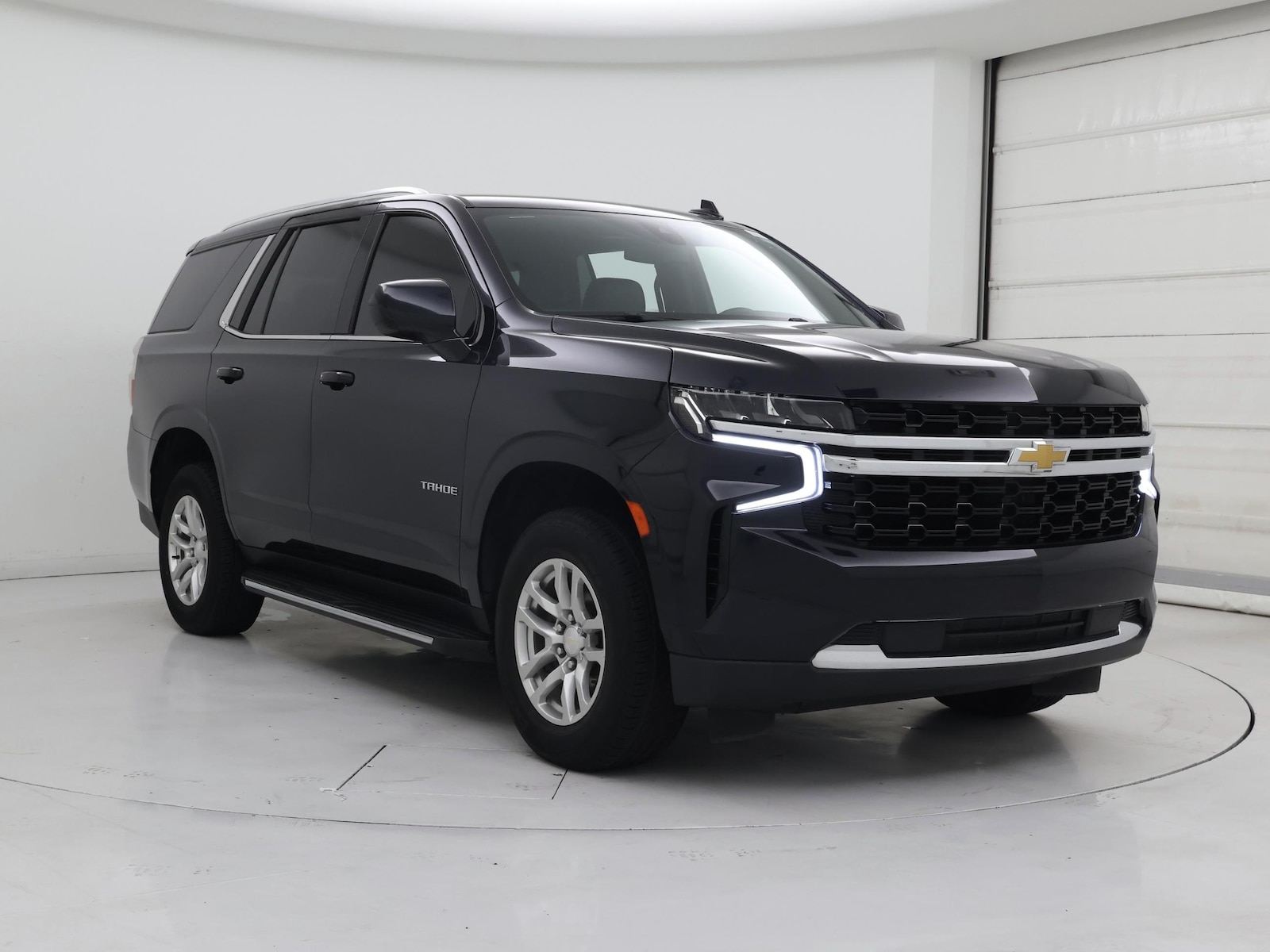 chevrolet tahoe 2021 1GNSCMKD1MR489525 image chevrolet tahoe 2021 1GNSCMKD1MR489525 image