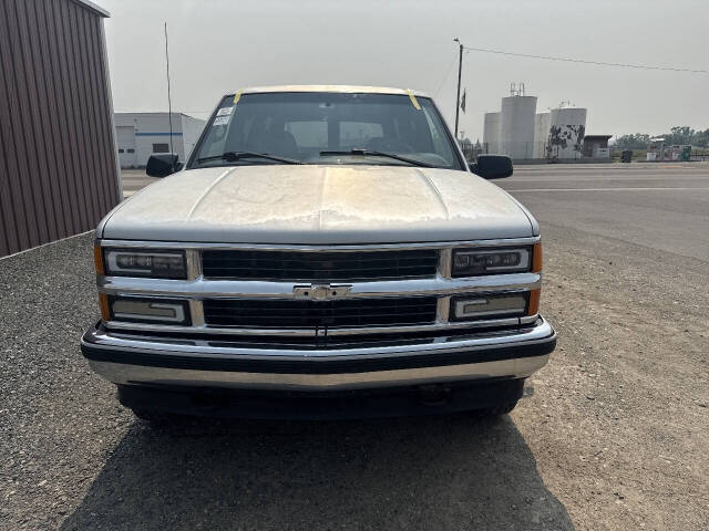 chevrolet tahoe 1996 1GNEK13R8TJ351647 image chevrolet tahoe 1996 1GNEK13R8TJ351647 image