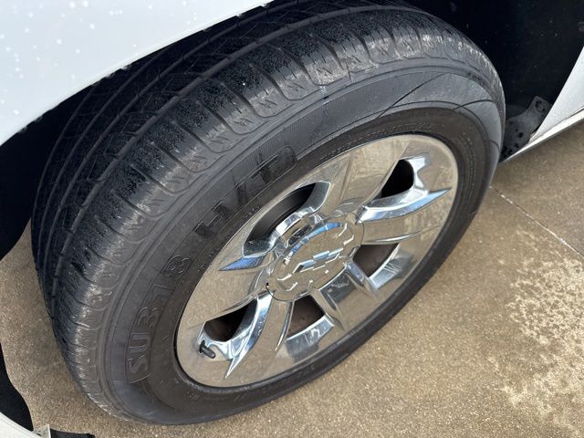 chevrolet tahoe 2017 1GNSKCKC4HR283089 image chevrolet tahoe 2017 1GNSKCKC4HR283089 image