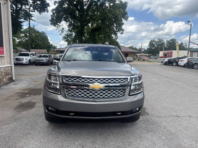 chevrolet tahoe 2017 1GNSKBKC8HR390012 image chevrolet tahoe 2017 1GNSKBKC8HR390012 image