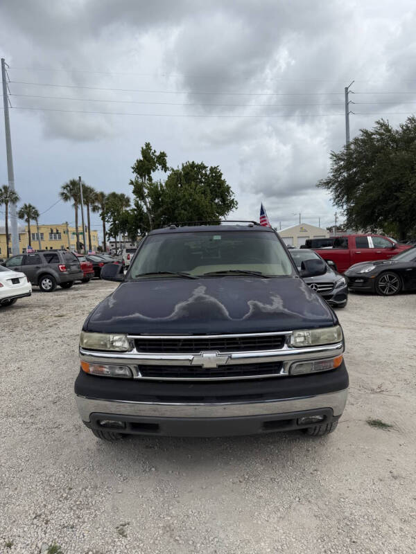 chevrolet tahoe 2004 1GNEC13Z64R172989 image chevrolet tahoe 2004 1GNEC13Z64R172989 image
