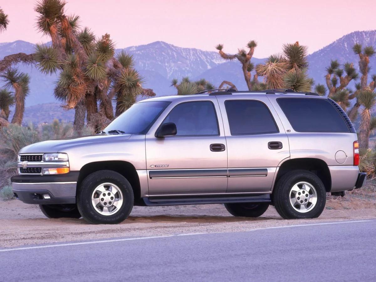 chevrolet tahoe 2004 1GNEC13Z54R203827 image chevrolet tahoe 2004 1GNEC13Z54R203827 image