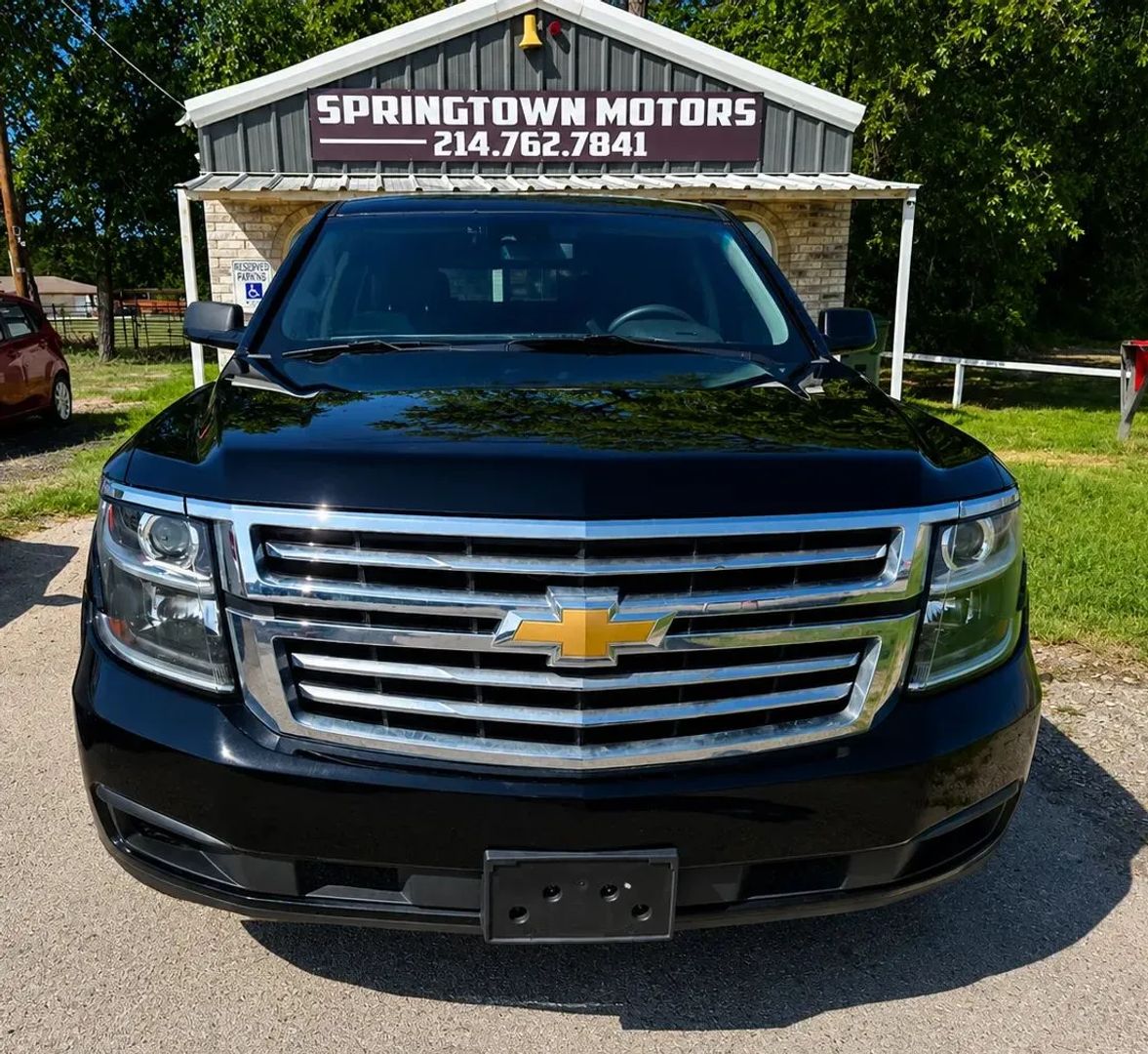 chevrolet tahoe 2020 1GNLCDEC4LR240965 image chevrolet tahoe 2020 1GNLCDEC4LR240965 image