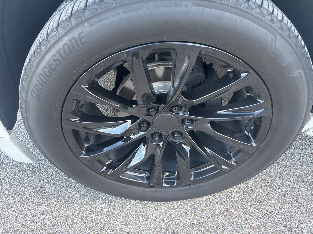 chevrolet tahoe 2020 1GNSCCKC4LR180986 image chevrolet tahoe 2020 1GNSCCKC4LR180986 image