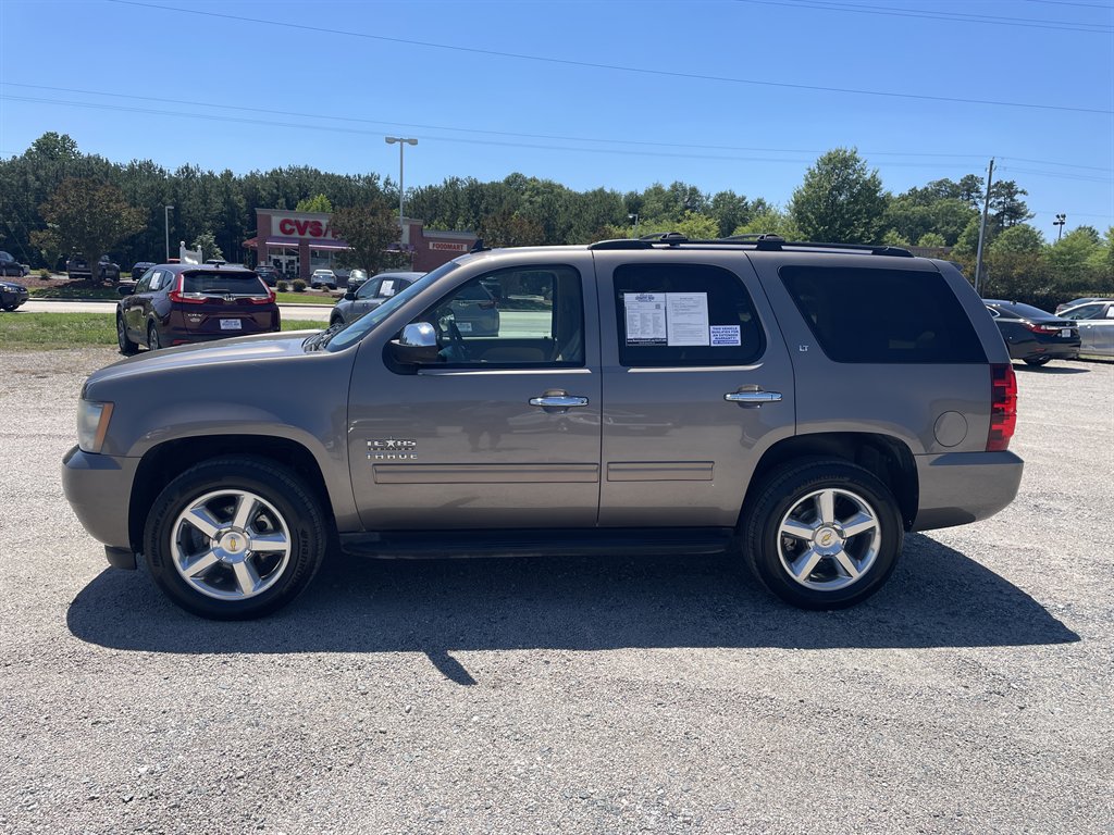chevrolet tahoe 2011 1GNSCBE05BR323549 image chevrolet tahoe 2011 1GNSCBE05BR323549 image