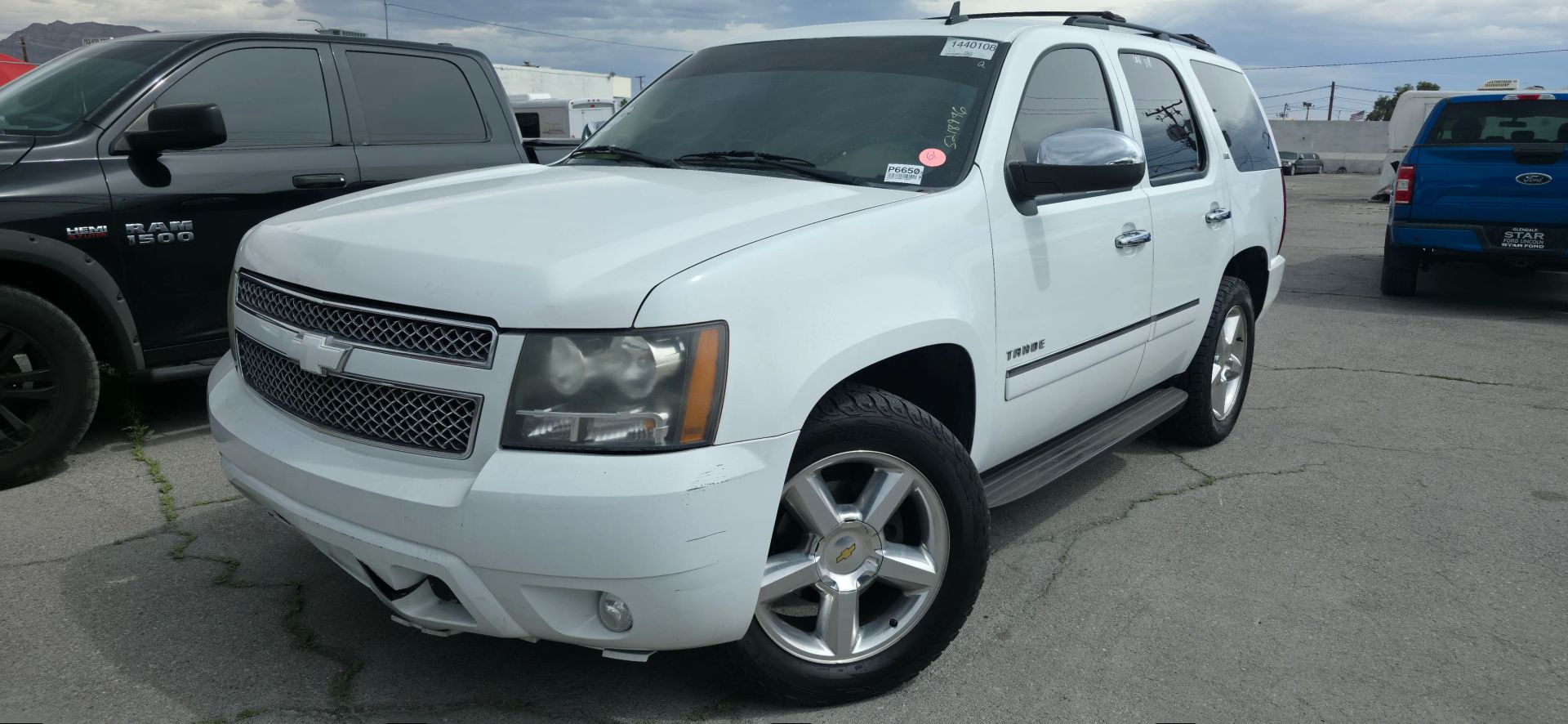 chevrolet tahoe 2011 1GNSCCE00BR110594 image chevrolet tahoe 2011 1GNSCCE00BR110594 image