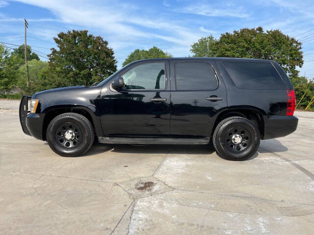 chevrolet tahoe 2011 1GNSCAE08BR282716 image chevrolet tahoe 2011 1GNSCAE08BR282716 image