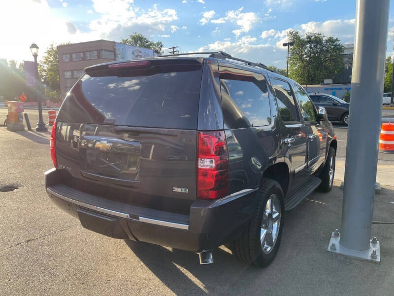 chevrolet tahoe 2011 1GNSKCE04BR285806 image chevrolet tahoe 2011 1GNSKCE04BR285806 image