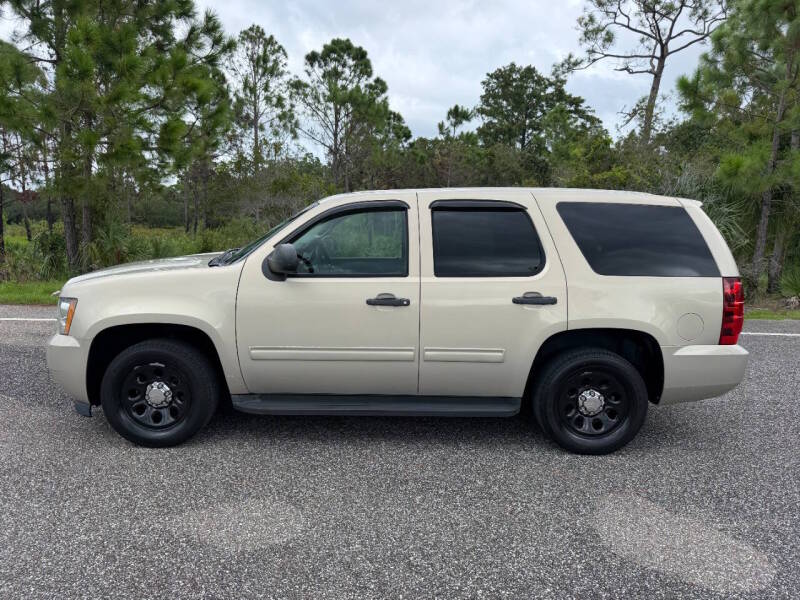 chevrolet tahoe 2011 1GNLC2E03BR365836 image chevrolet tahoe 2011 1GNLC2E03BR365836 image