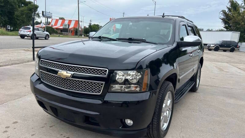 chevrolet tahoe 2011 1GNSKCE00BR394215 image chevrolet tahoe 2011 1GNSKCE00BR394215 image