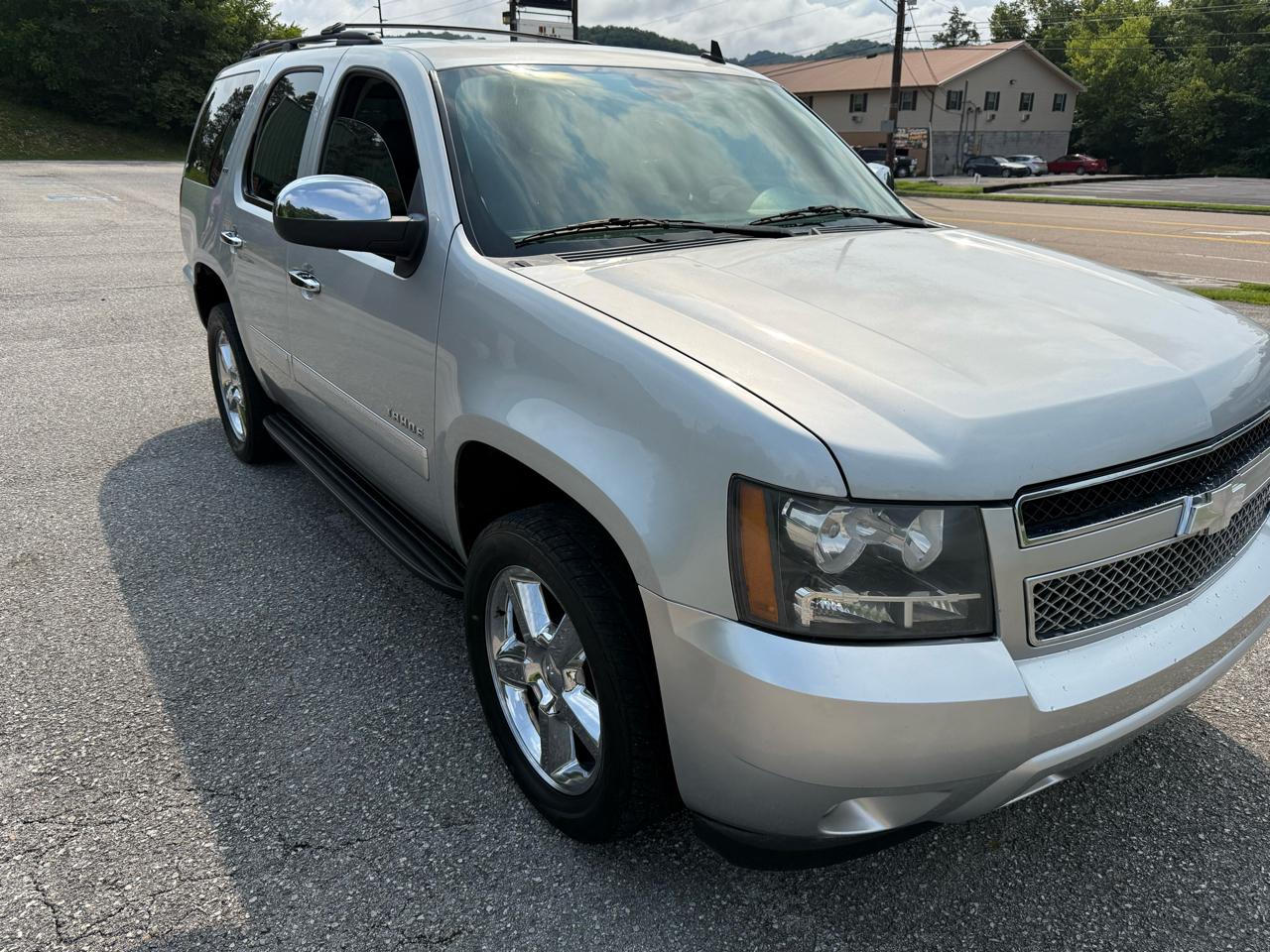 chevrolet tahoe 2013 1GNSKCE03DR188955 image chevrolet tahoe 2013 1GNSKCE03DR188955 image
