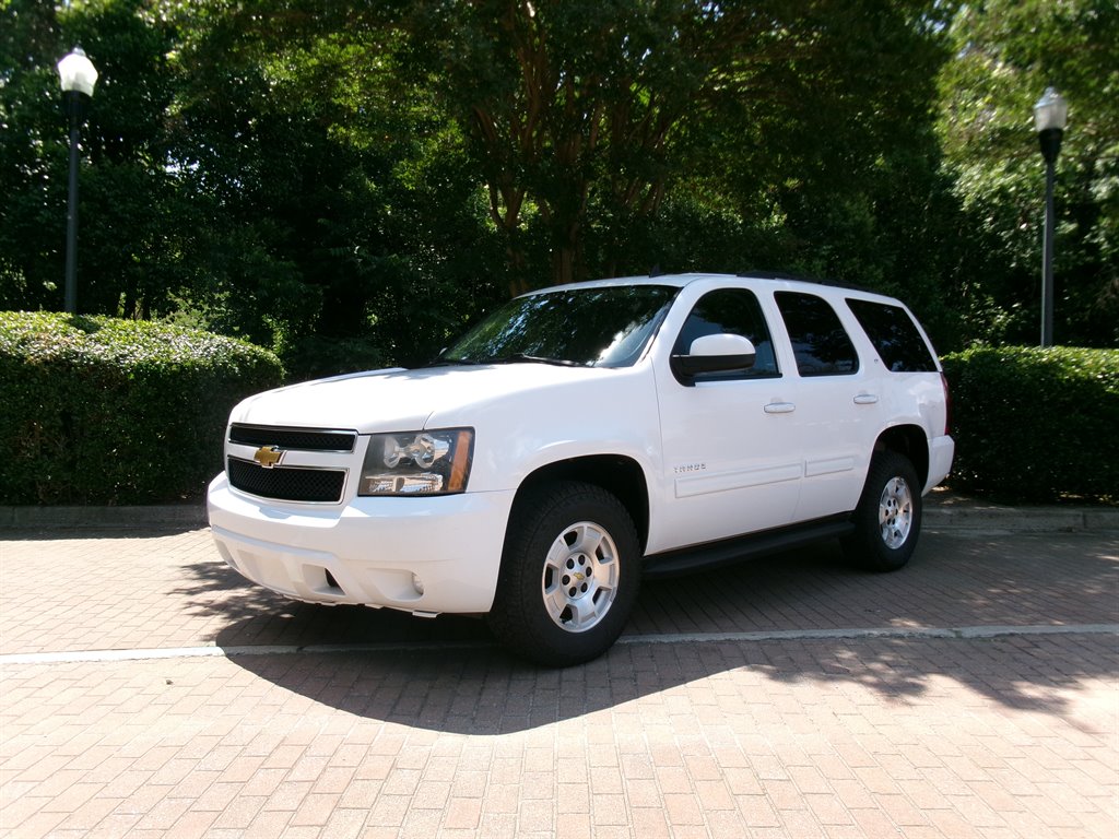 chevrolet tahoe 2013 1GNSCBE00DR297154 image chevrolet tahoe 2013 1GNSCBE00DR297154 image