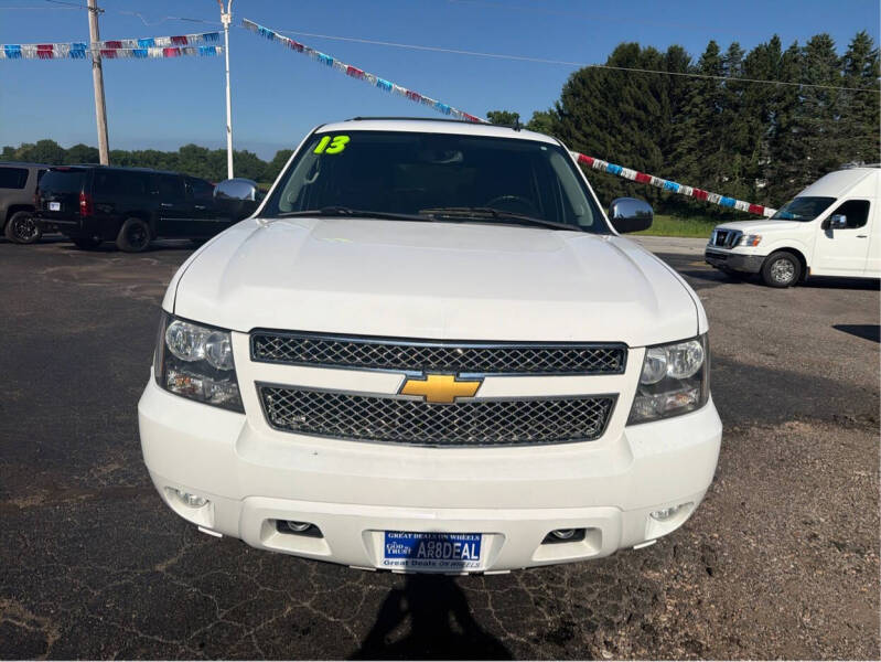 chevrolet tahoe 2013 1GNSKAE08DR370574 image chevrolet tahoe 2013 1GNSKAE08DR370574 image