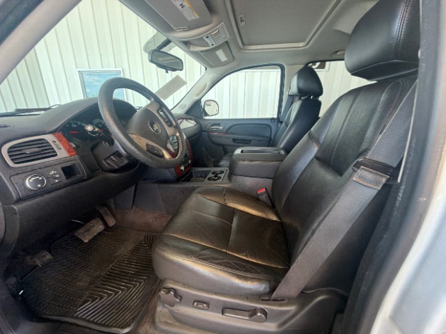 chevrolet tahoe 2013 1GNSCBE09DR338445 image chevrolet tahoe 2013 1GNSCBE09DR338445 image