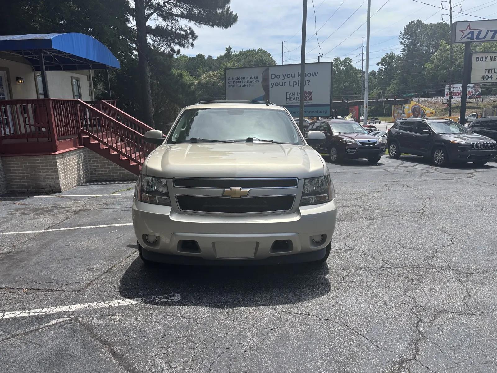 chevrolet tahoe 2013 1GNSCAE01DR242044 image chevrolet tahoe 2013 1GNSCAE01DR242044 image