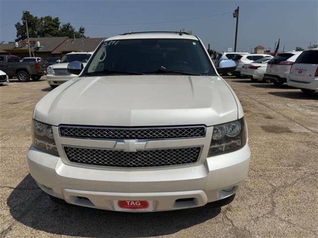 chevrolet tahoe 2010 1GNUKCE03AR142224 image chevrolet tahoe 2010 1GNUKCE03AR142224 image