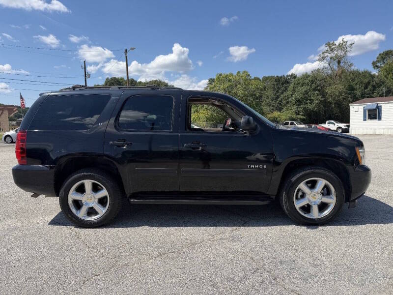 chevrolet tahoe 2010 1GNUCBE05AR282363 image chevrolet tahoe 2010 1GNUCBE05AR282363 image