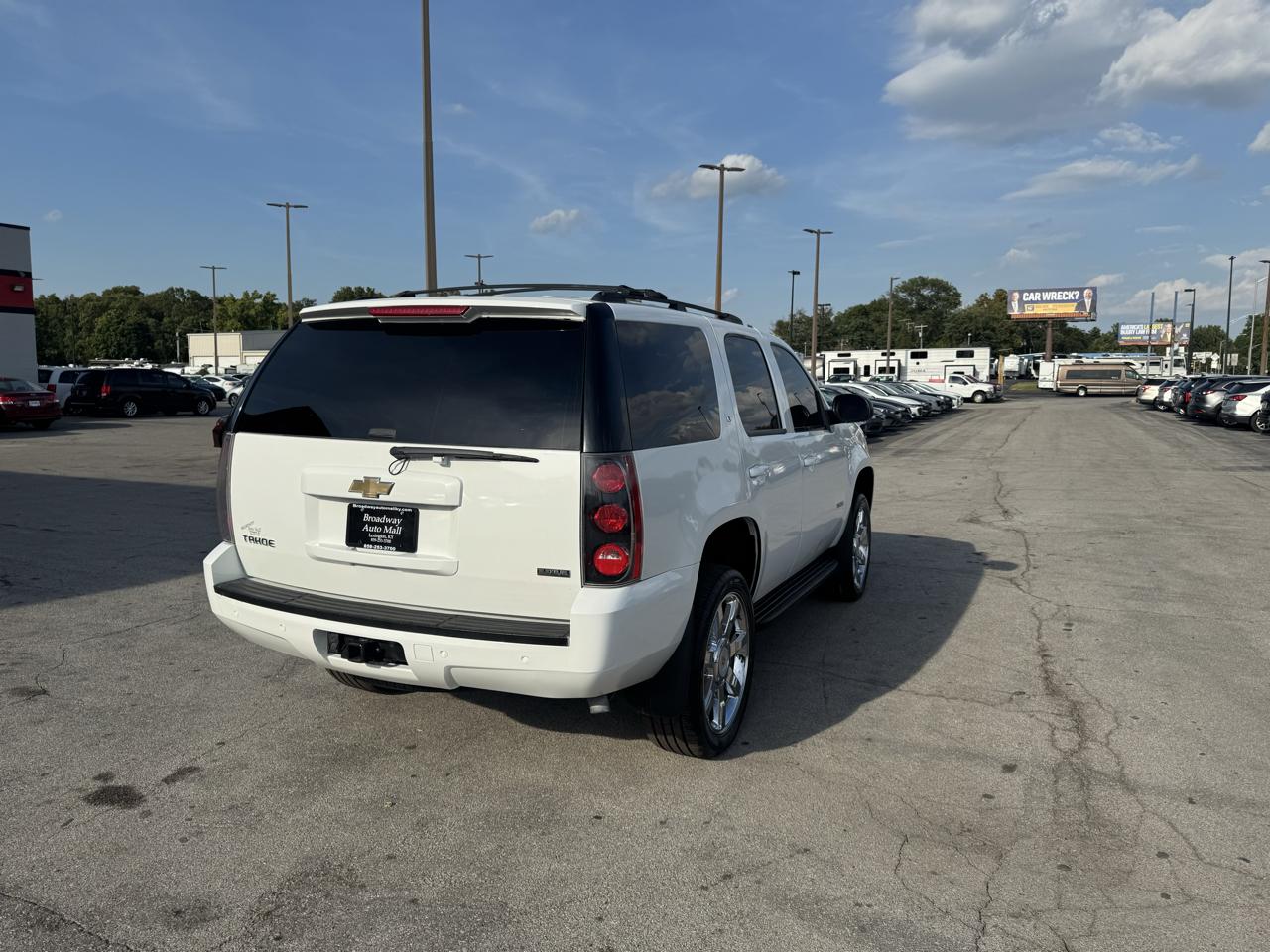 chevrolet tahoe 2010 1GNUKBE01AR191030 image chevrolet tahoe 2010 1GNUKBE01AR191030 image