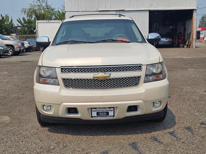 chevrolet tahoe 2010 1GNUKCE08AR141389 image chevrolet tahoe 2010 1GNUKCE08AR141389 image