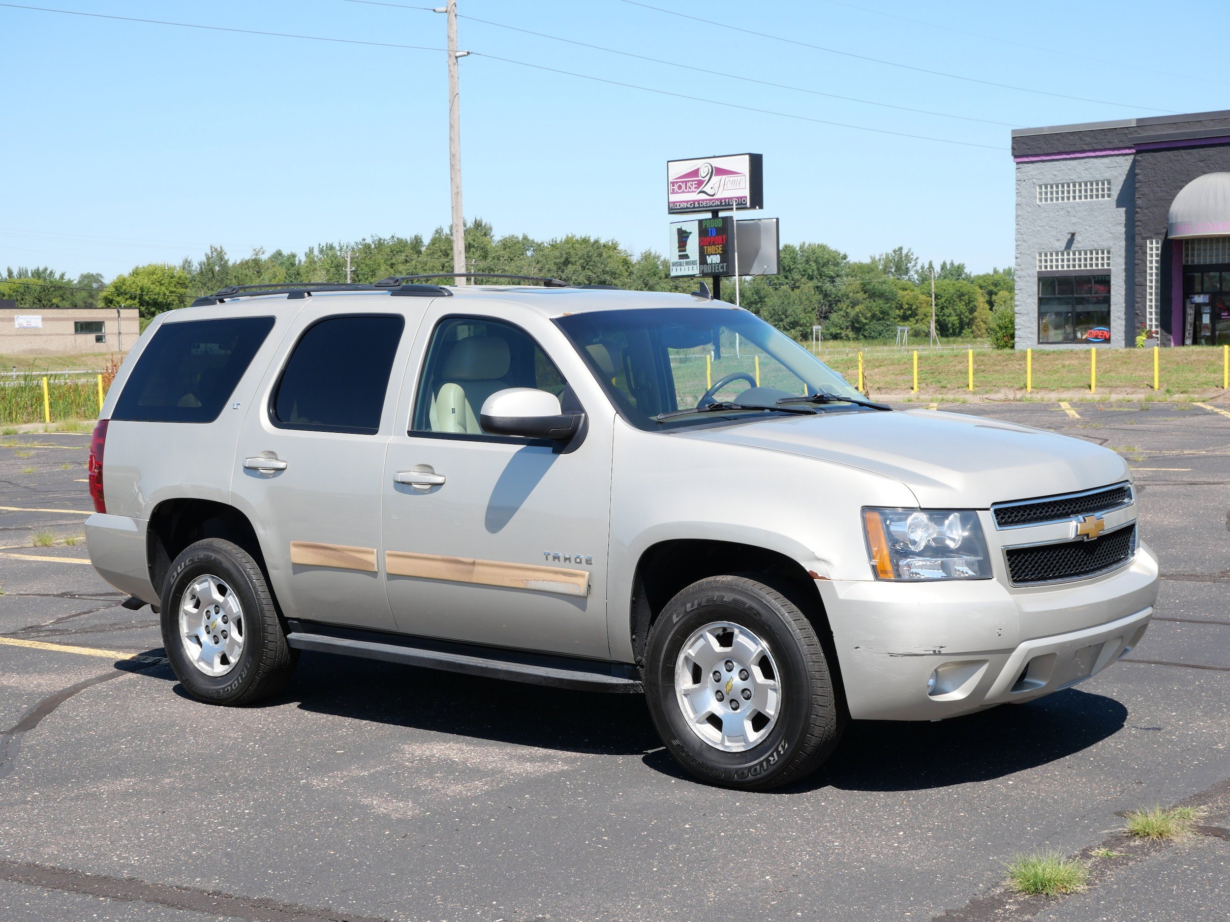 chevrolet tahoe 2014 1GNSKBE04ER163638 image chevrolet tahoe 2014 1GNSKBE04ER163638 image