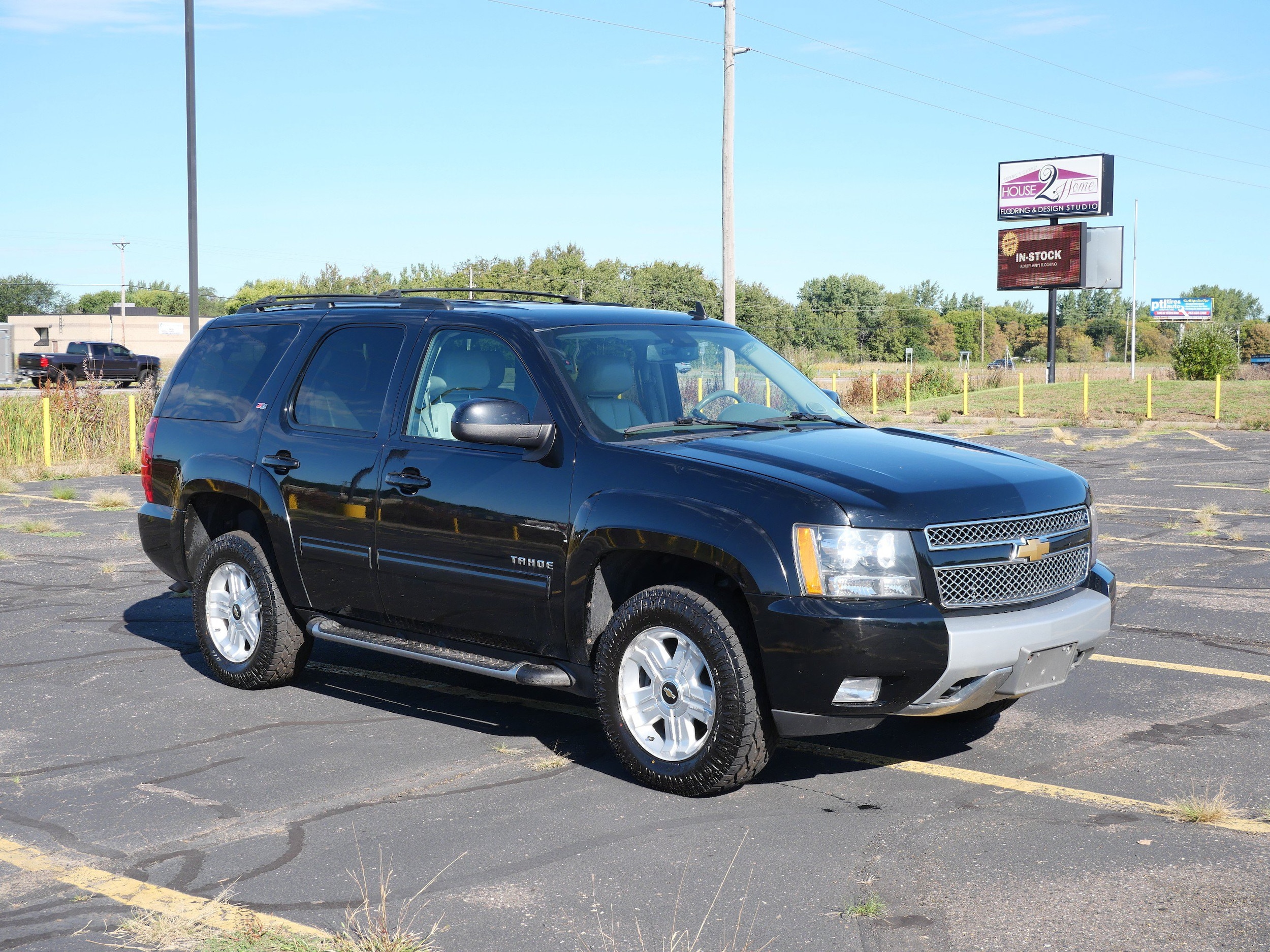 chevrolet tahoe 2014 1GNSKBE02ER149897 image chevrolet tahoe 2014 1GNSKBE02ER149897 image
