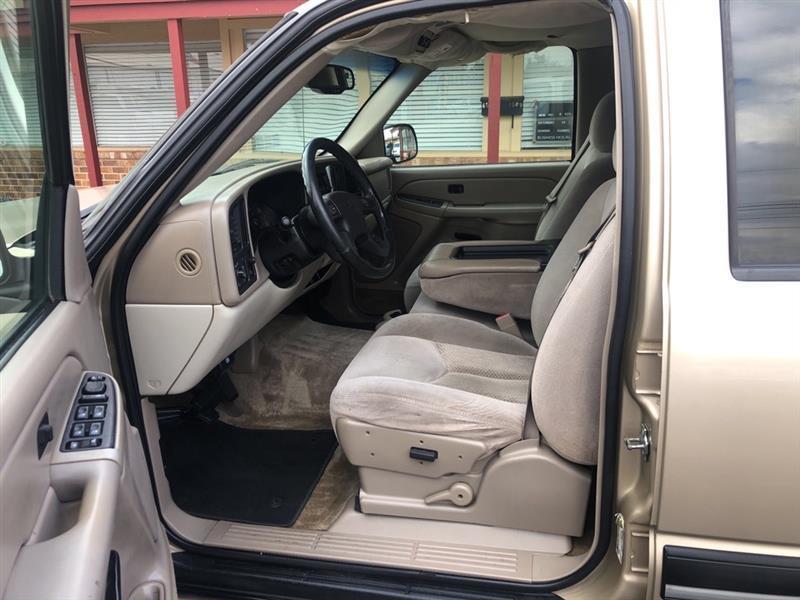 chevrolet tahoe 2005 1GNEC13T55R162421 image chevrolet tahoe 2005 1GNEC13T55R162421 image