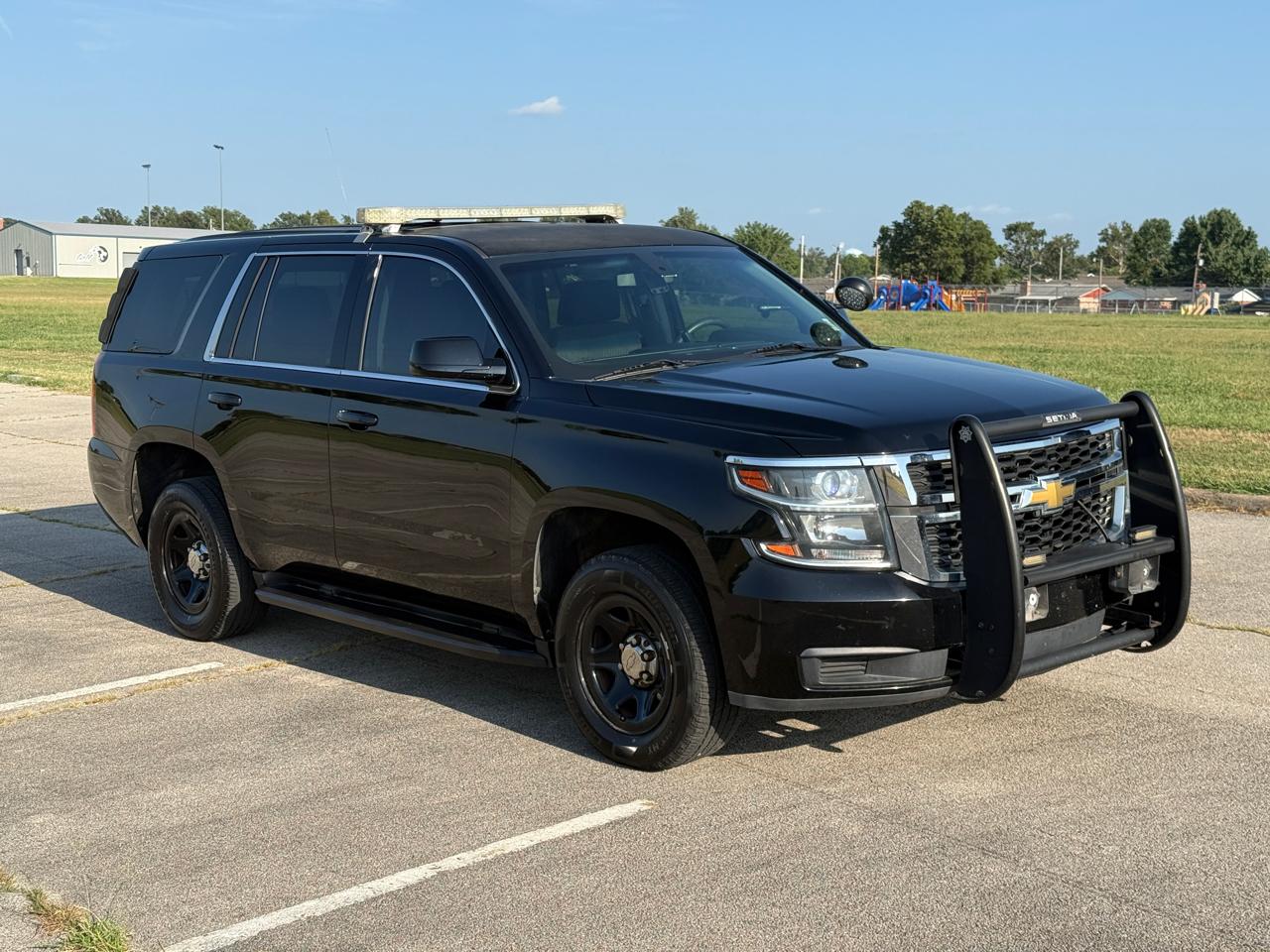 chevrolet tahoe 2015 1GNLC2EC1FR299142 image chevrolet tahoe 2015 1GNLC2EC1FR299142 image