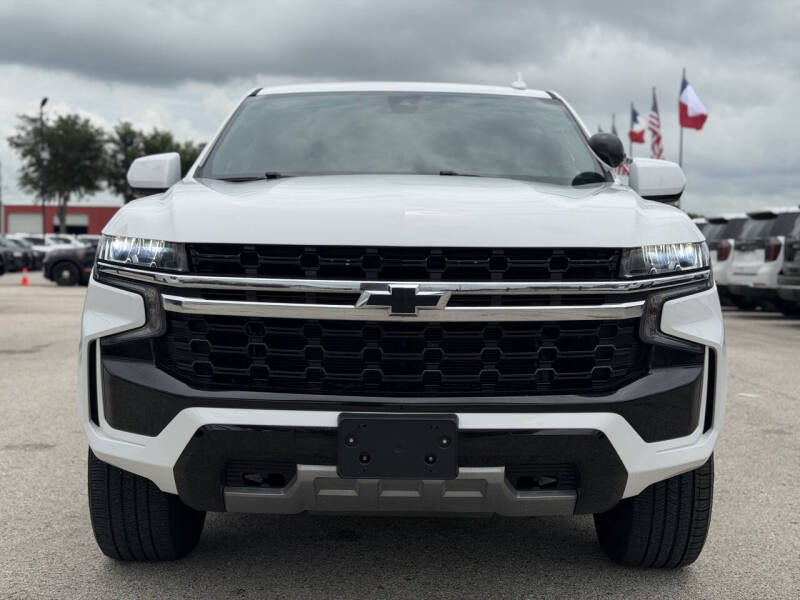 chevrolet tahoe 2022 1GNSCLED3NR172532 image chevrolet tahoe 2022 1GNSCLED3NR172532 image