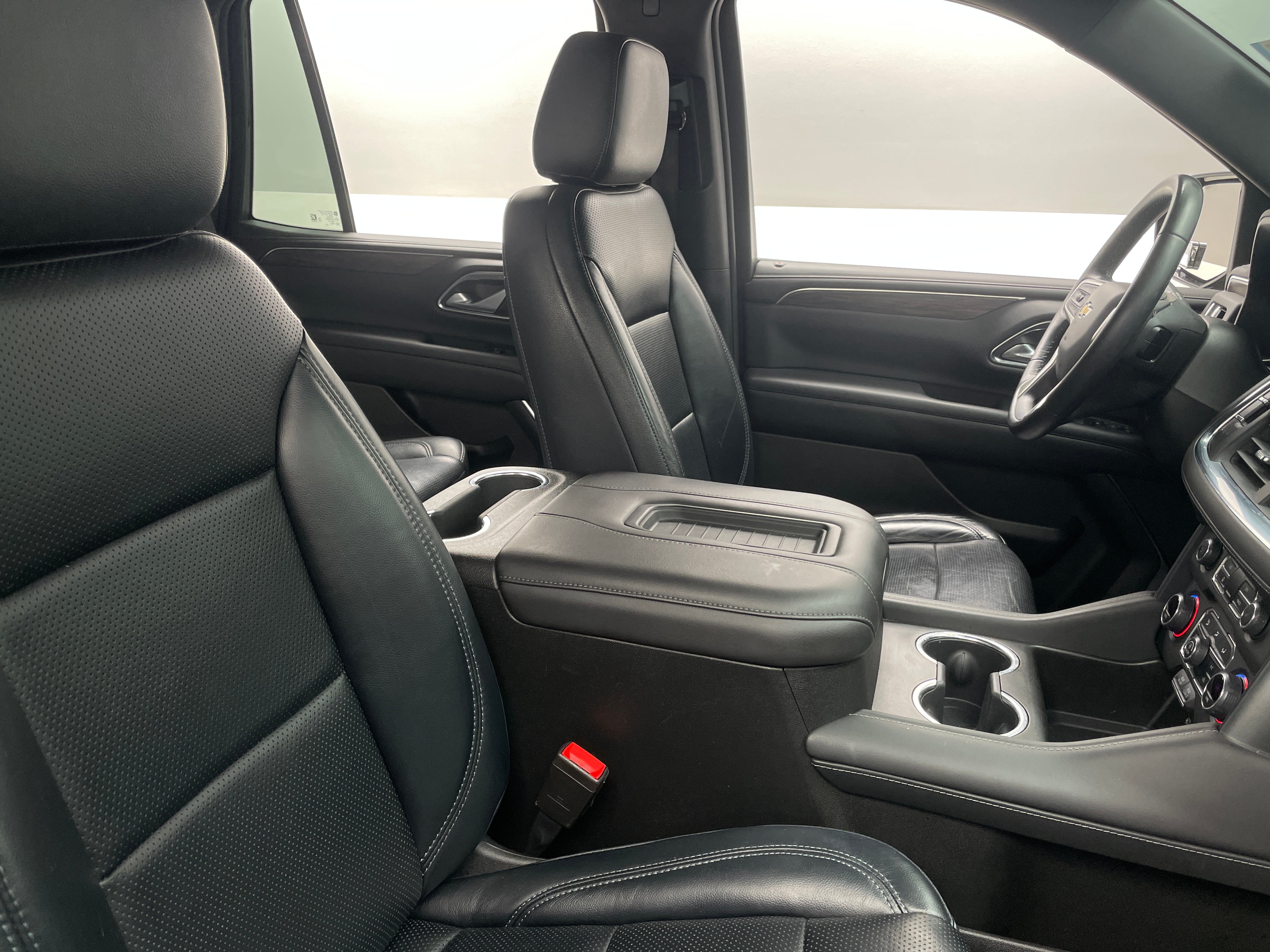 chevrolet tahoe 2022 1GNSCMKD6NR266494 image chevrolet tahoe 2022 1GNSCMKD6NR266494 image