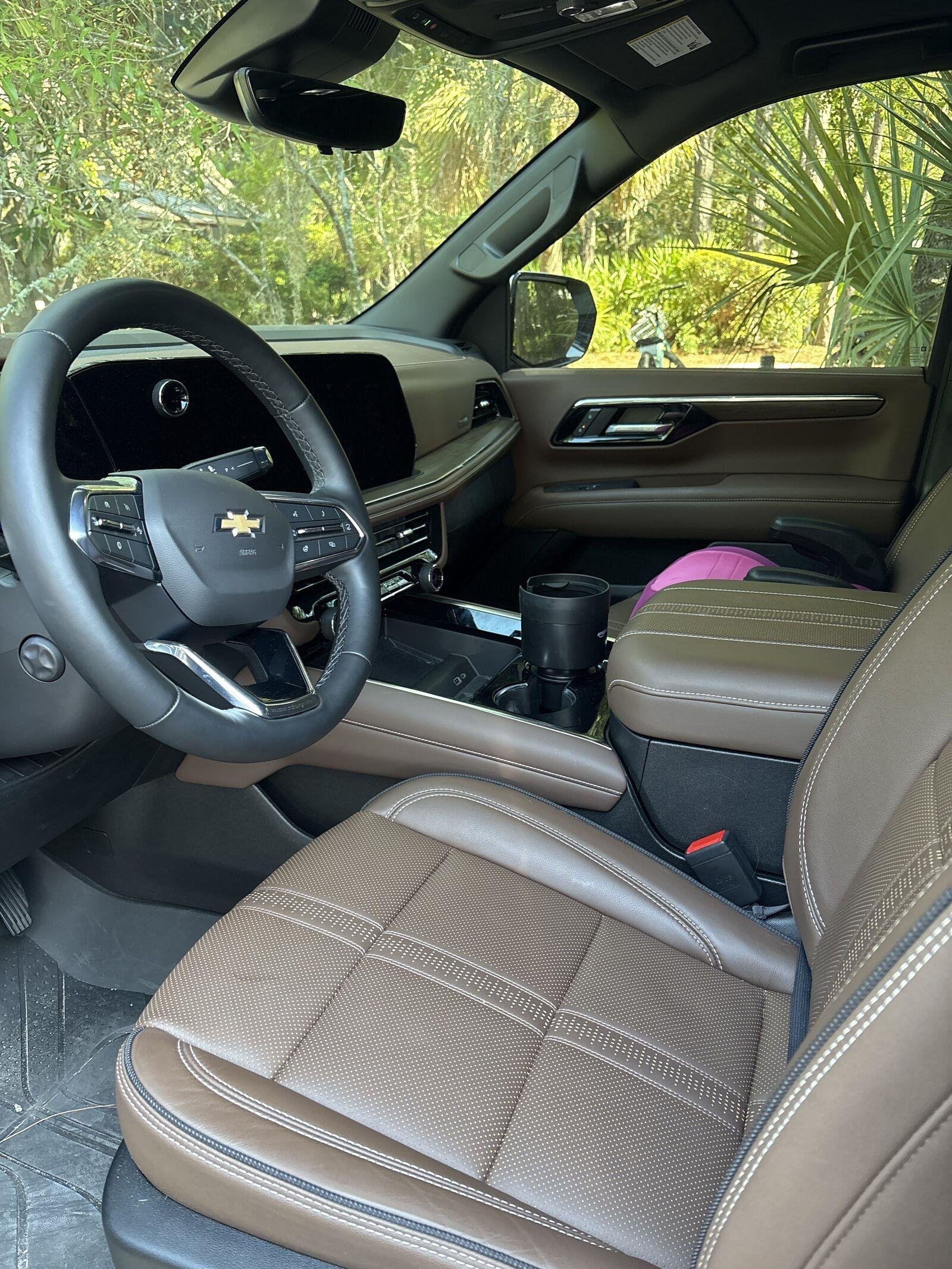 chevrolet tahoe 2025 1GNS5TRL8SR251816 image chevrolet tahoe 2025 1GNS5TRL8SR251816 image