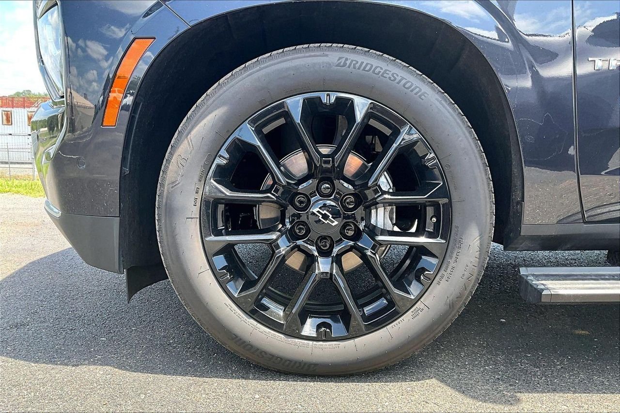 chevrolet tahoe 2025 1GNS6TRL1SR131420 image chevrolet tahoe 2025 1GNS6TRL1SR131420 image