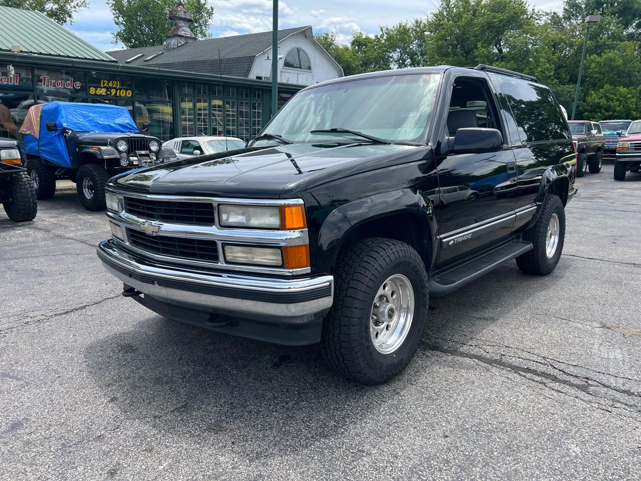 chevrolet tahoe 1999 3GNEK18R2XG198795 image chevrolet tahoe 1999 3GNEK18R2XG198795 image