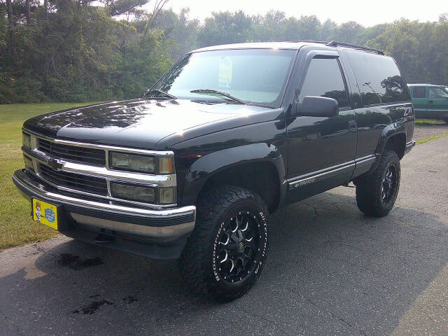 chevrolet tahoe 1999 3GNEK18R2XG208032 image chevrolet tahoe 1999 3GNEK18R2XG208032 image