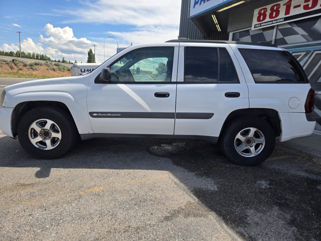chevrolet trailblazer 2004 1GNDT13S742421226 image chevrolet trailblazer 2004 1GNDT13S742421226 image