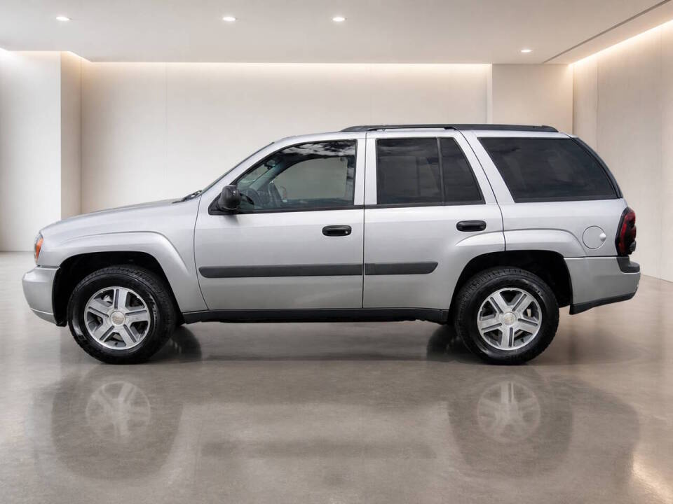 chevrolet trailblazer 2005 1GNDT13S852135385 image chevrolet trailblazer 2005 1GNDT13S852135385 image