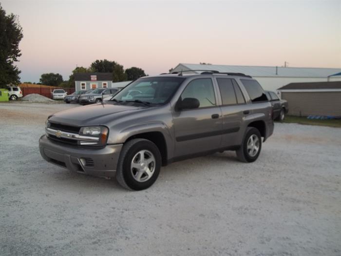 chevrolet trailblazer 2005 1GNDS13S252313214 image chevrolet trailblazer 2005 1GNDS13S252313214 image