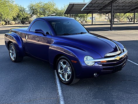 chevrolet ssr 2004 1GCES14P54B107942 image chevrolet ssr 2004 1GCES14P54B107942 image
