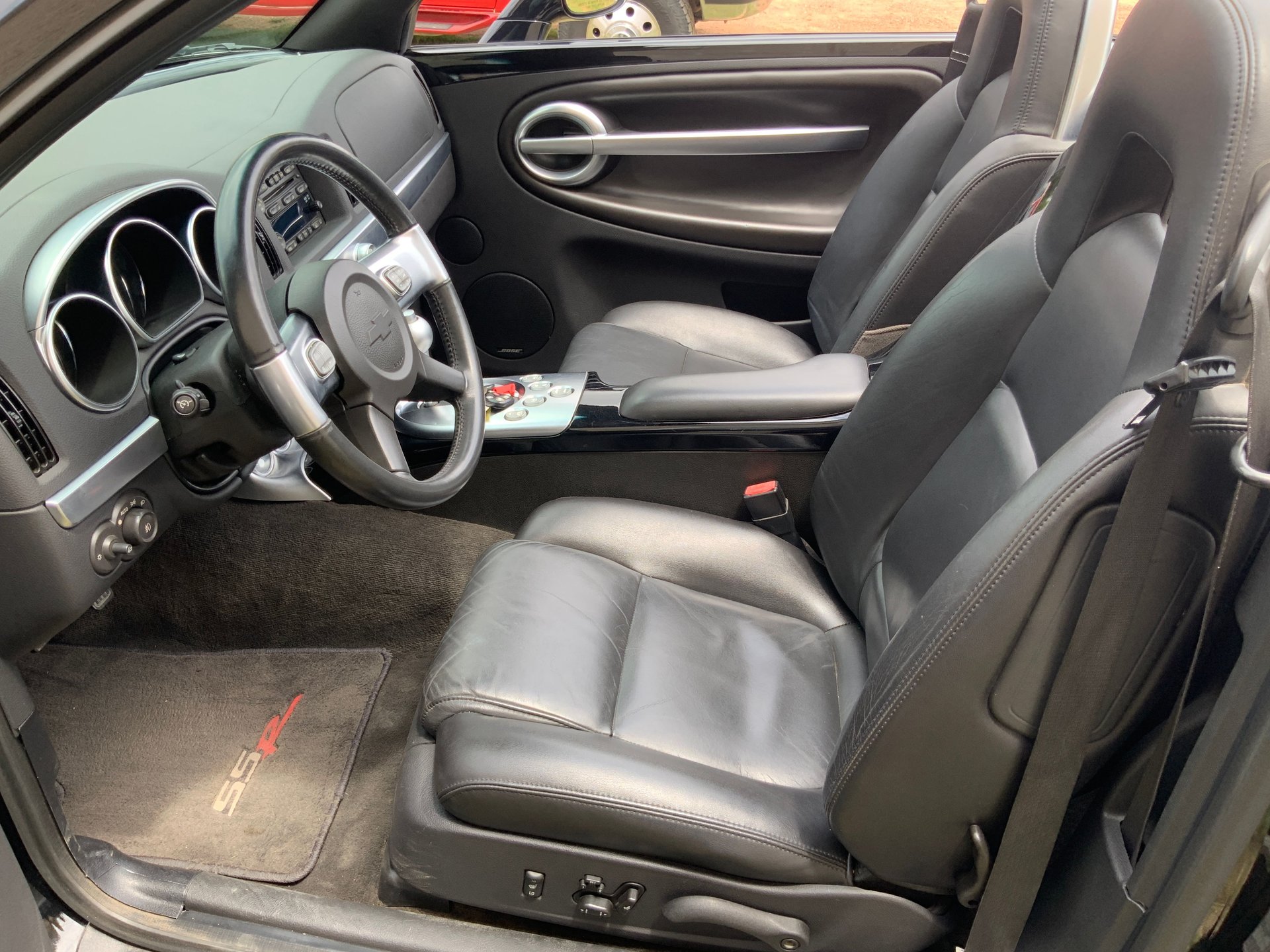 chevrolet ssr 2005 1GCES14H45B119641 image chevrolet ssr 2005 1GCES14H45B119641 image