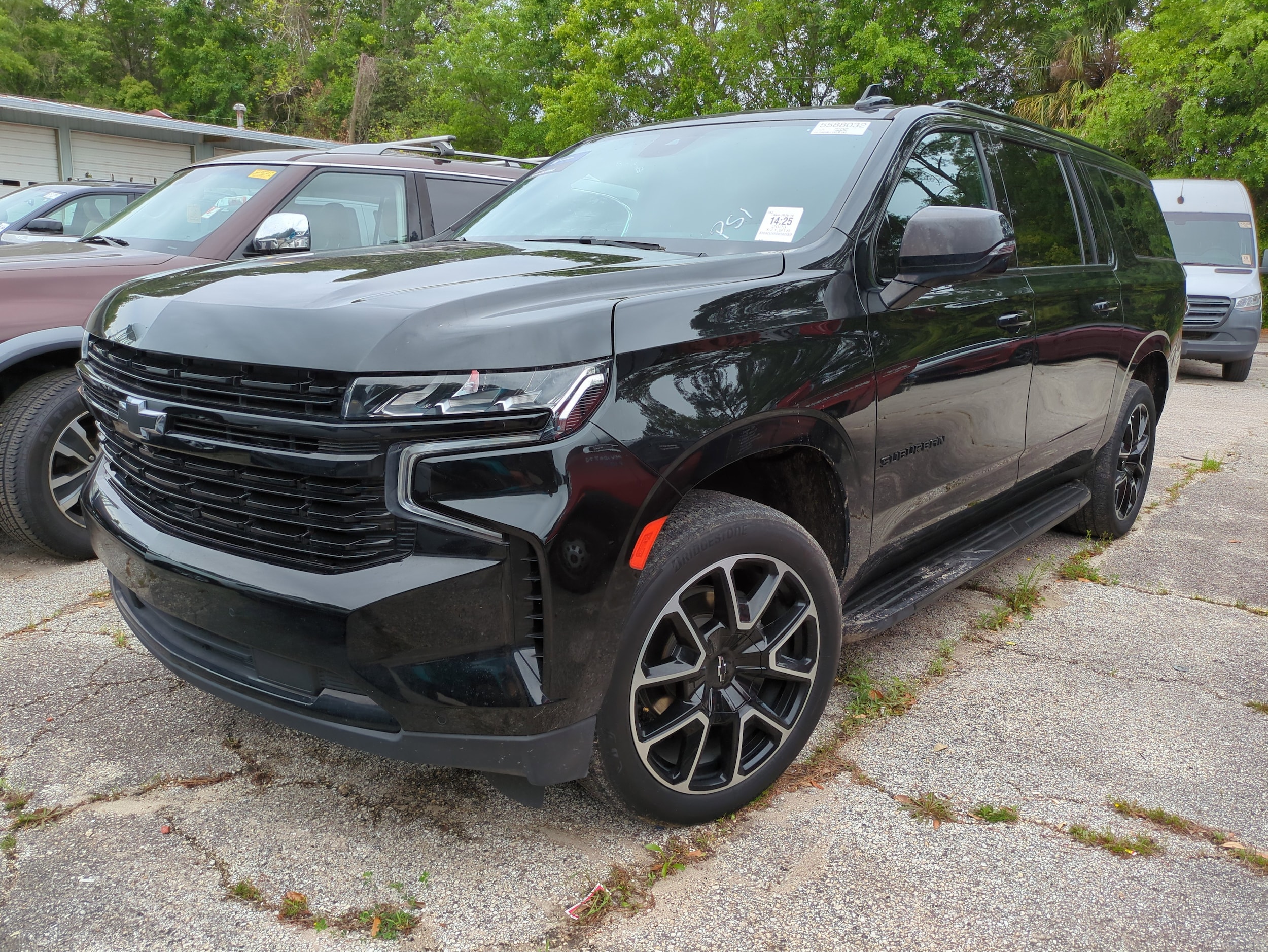chevrolet suburban 2023 1GNSCEKD5PR542172 image chevrolet suburban 2023 1GNSCEKD5PR542172 image
