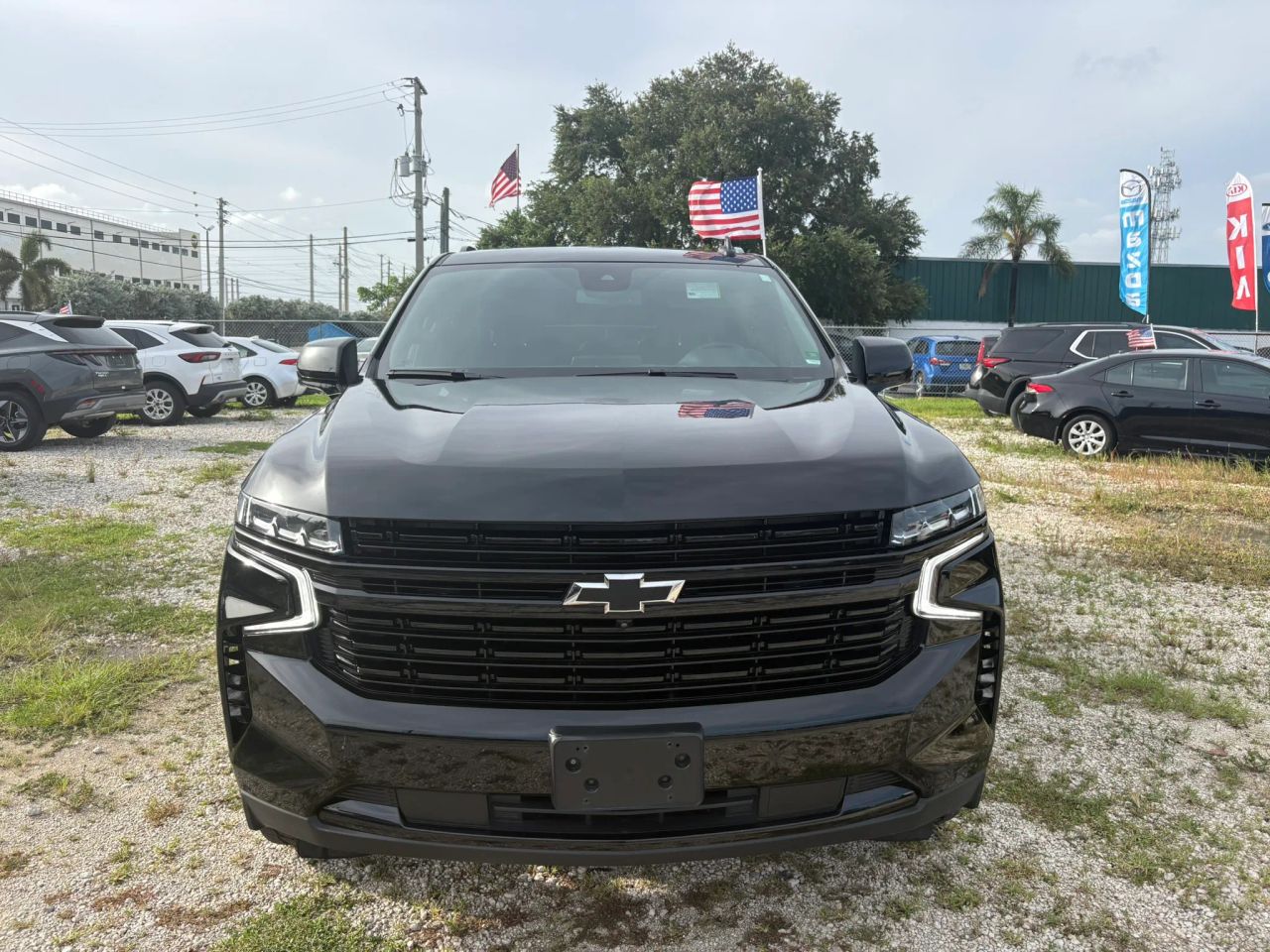 chevrolet suburban 2023 1GNSKEKT8PR467607 image